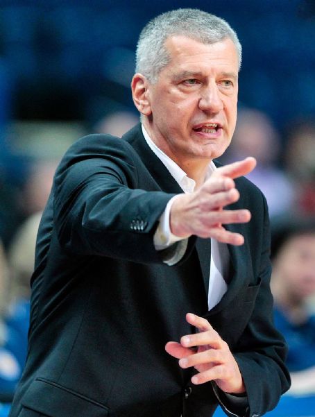 Aleksandar Petrović (basketball)