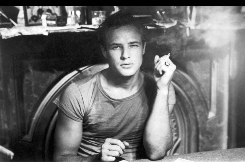 Who is Marlon Brando dating? Marlon Brando girlfriend, wife