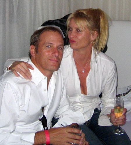 Michael Bolton and Nicolette Sheridan Pics - Michael Bolton and