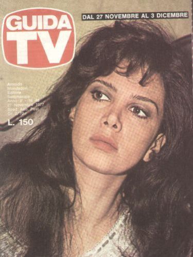 <b>Laura Belli</b> - Guida TV Magazine Cover [Italy] (27 November 1977) - 5ms3oe7xj37dx733