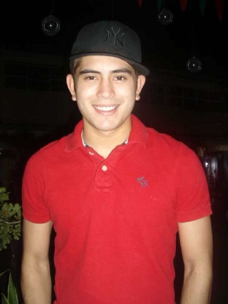 Gerald Anderson Previous PictureNext Picture 