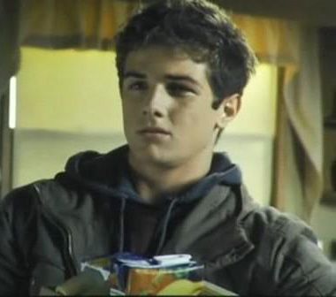 Beau Mirchoff Pics