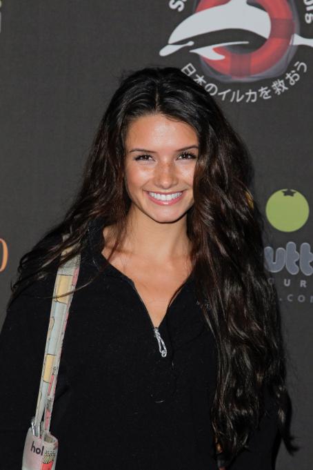 Alice Greczyn 2 Annual Haunted Hayride Premiere Night At Griffith Park