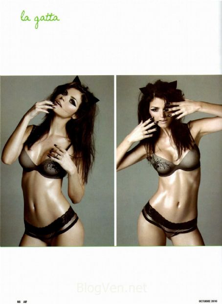 Claudia La Gatta Bikini Previous PictureNext Picture 