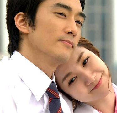 Seung-heon Song and Min-Young Park