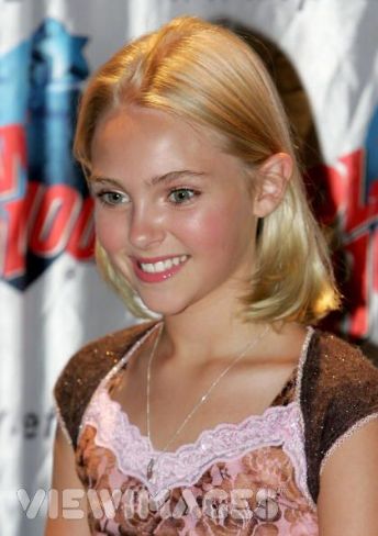 This is a photo taken of AnnaSophia Robb at a bubble blowing contest on July