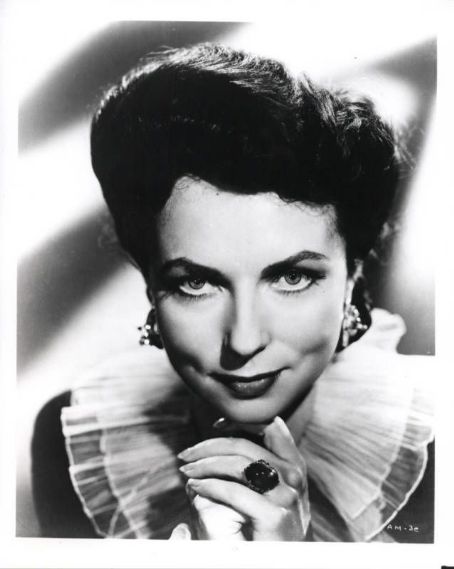 Agnes Moorehead Young