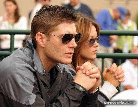 Danneel Harris and Jensen Ackles 