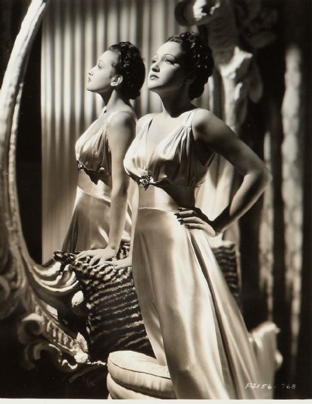 Dorothy Lamour Previous PictureNext Picture 