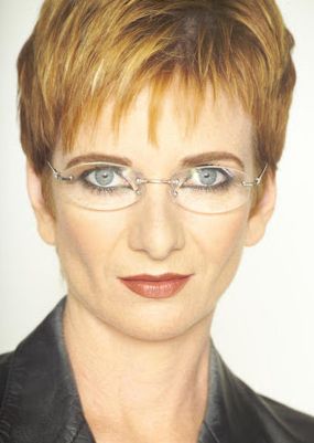 Fiona Coyne (presenter)