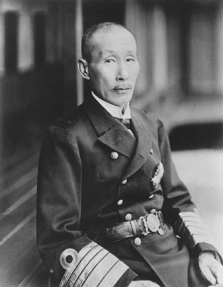 Katō Tomosaburō
