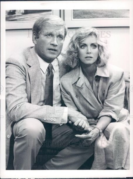 Ken Howard and Donna Mills