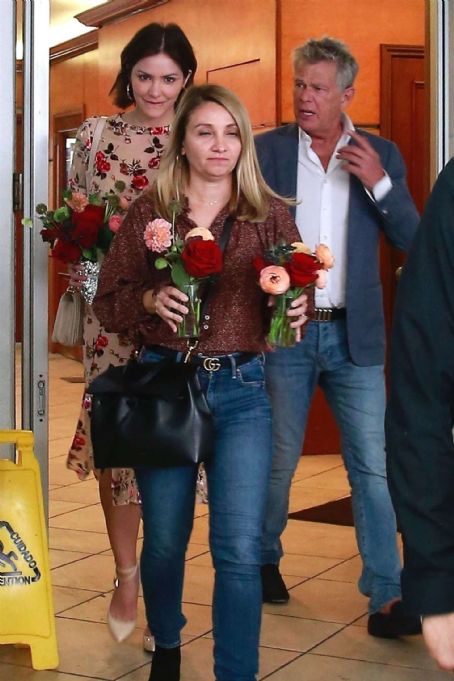Who is Katharine McPhee dating? Katharine McPhee boyfriend, husband