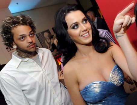 Travie McCoy Travis McCoy and Katy Perry Previous PictureNext Picture 