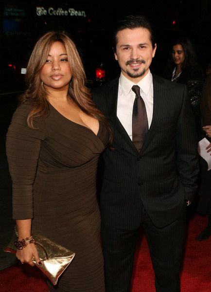 Freddy Rodriguez and Elsie