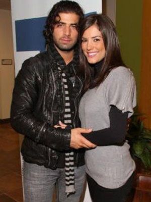 Gaby Espino and Jencarlos Canela are now the proud parents of Nicol s