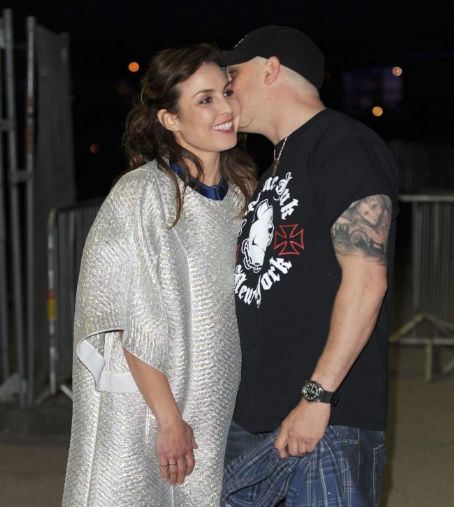 Tom Hardy and Noomi Rapace