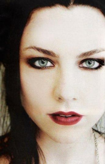 Related Links Amy Lee 24 Rate this style