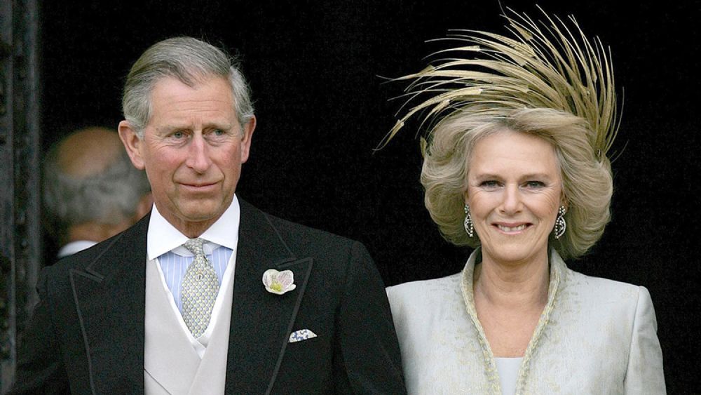 Camilla Parker Bowles and Prince Charles - Dating, Gossip, News, Photos