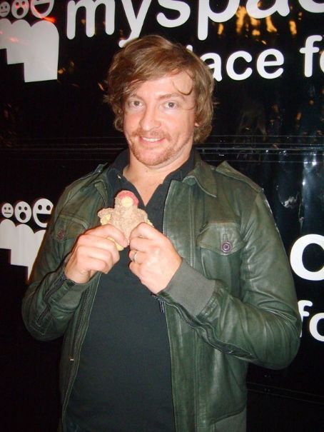 Rhys Darby - Actress Wallpapers
