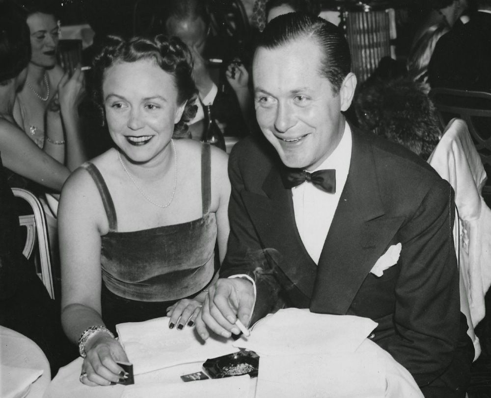 Robert Montgomery And Elizabeth Bryan Allen Photos News And Videos Trivia And Quotes Famousfix 4347