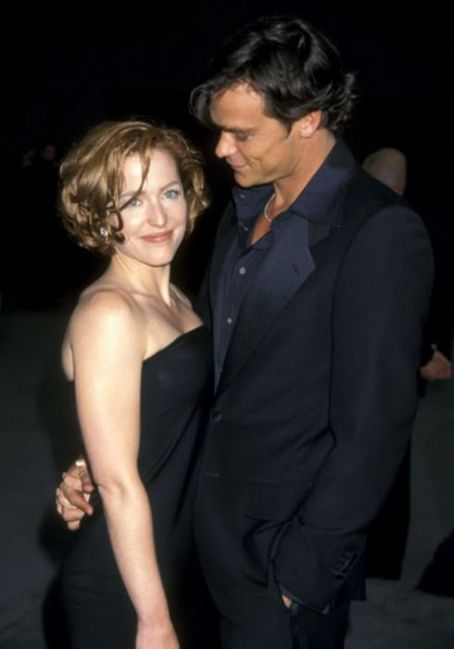 Gillian Anderson and Rodney Rowland