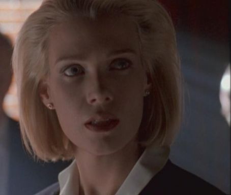 Laurie Holden as Marita Covarrubias in The XFiles