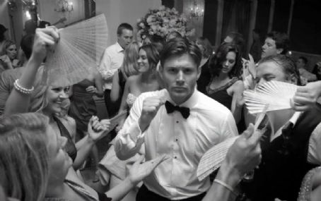 Danneel Ackles more Jensen Wedding pictures 