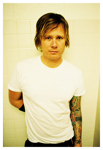 TOM DELONGE Pictures - TOM DELONGE Photo Gallery - 2015