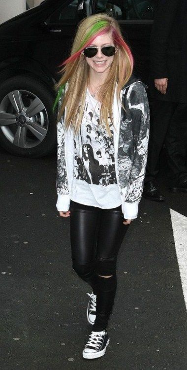 Enjoying her time in Paris France Avril Lavigne was spotted leaving her 