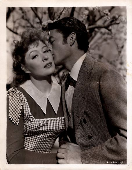 Gregory Peck and Greer Garson