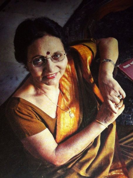 Chandrakanta (author)