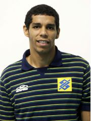 Leandro Paulo Roberto Souza
