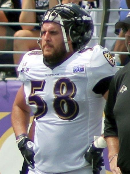 Jason Phillips (linebacker)