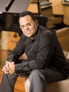 Israel Houghton