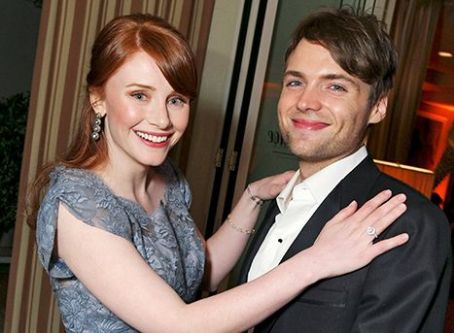 Bryce dallas howard wedding ring