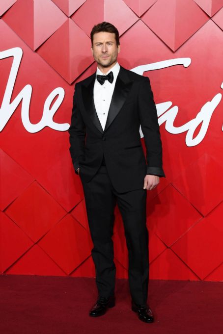 Glen Powell - Fashion Awards (2024)
