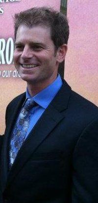 Gregor Collins