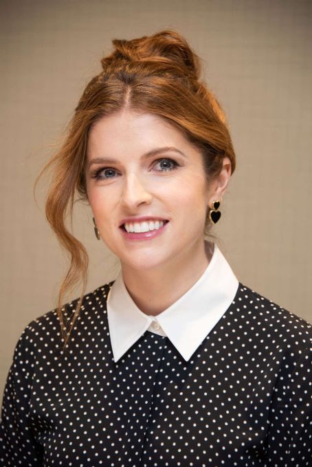 Anna Kendrick – ‘trolls World Tour’ Press Conference In Glendale 