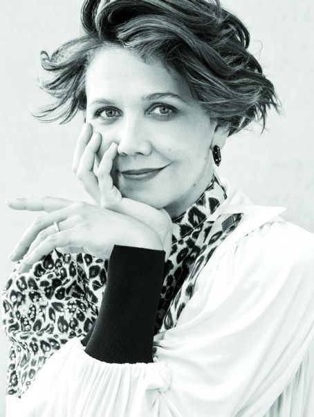 Maggie Gyllenhaal - California Style Magazine Pictorial [United States] (October 2021)