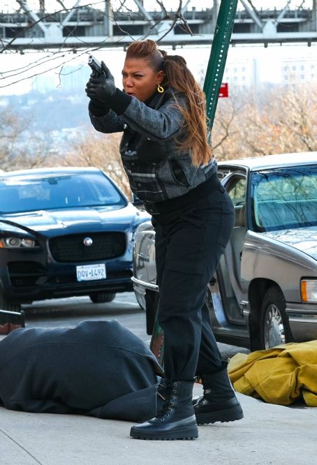Queen Latifah – Filming ‘The Equalizer’ TV Series in New York