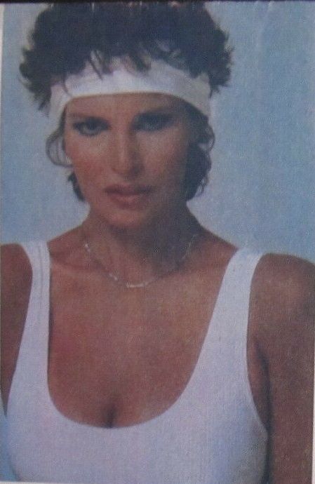 Raquel Welch - Film Magazine Pictorial [Poland] (1 January 1984)