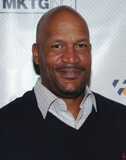 Who is Ron Harper dating? Ron Harper girlfriend, wife