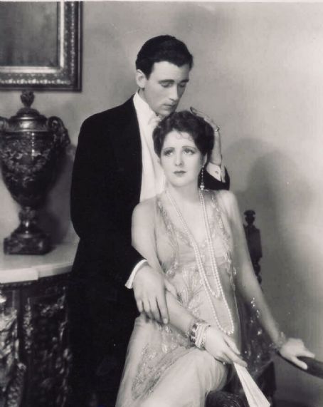Her Private Life - Billie Dove