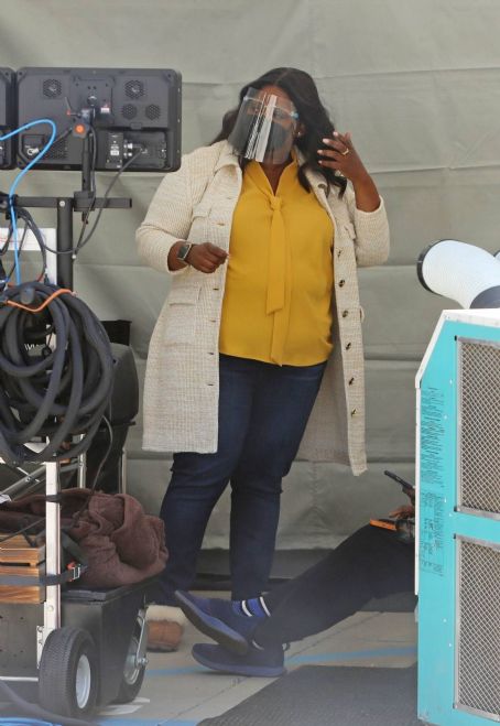 Octavia Spencer – Filming new movie ‘Truth Be Told’ in Burbank