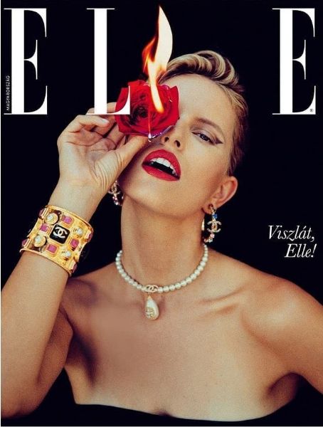 Karolina Kurkova - Elle Magazine Cover [Hungary] (December 2020)