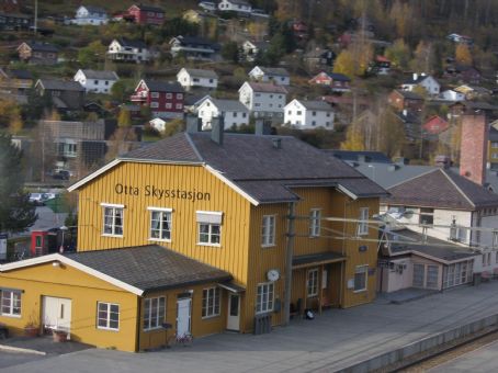 Otta Station