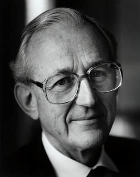 David Hennessy, 3rd Baron Windlesham