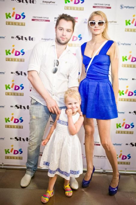 Фото виталия гогунского с дочкой Vitaly Gogunsky Photos - Vitaly Gogunsky Picture Gallery - FamousFix - Page 2