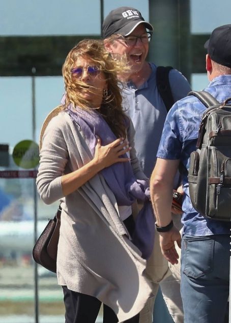 Jennifer Aniston – Jason Bateman, Jimmy Kimmel return from a vacation in The Bahamas